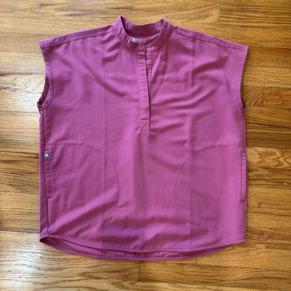 Figs Pink Rafaela Oversized Scrub Top | Size Small | Quartz